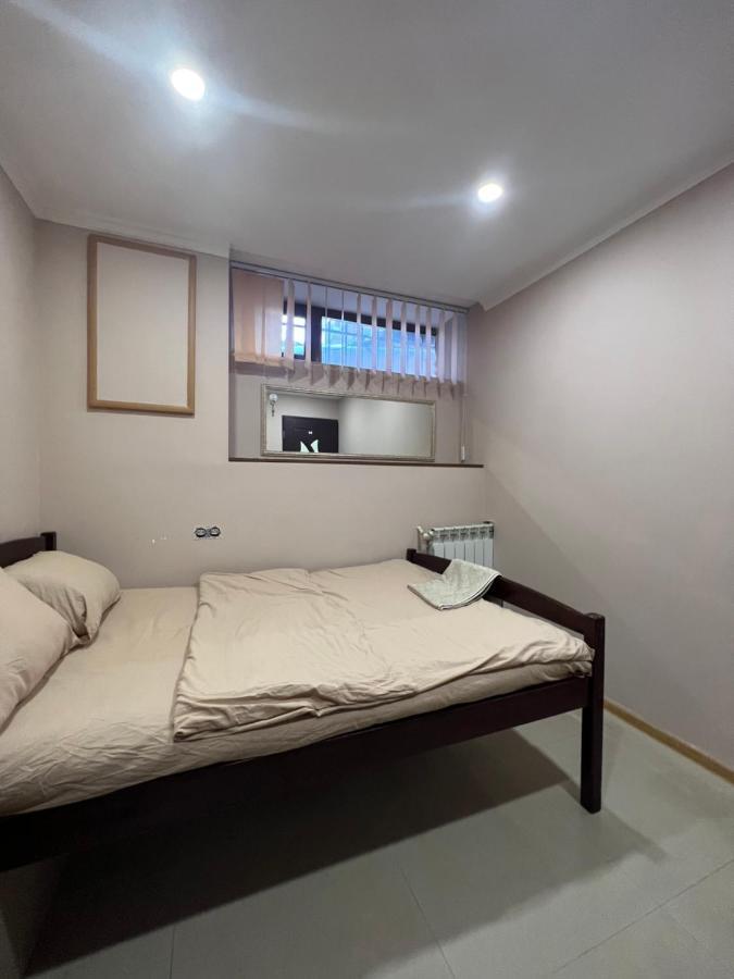 فندق يريفانفي  N1 Guest Hause المظهر الخارجي الصورة